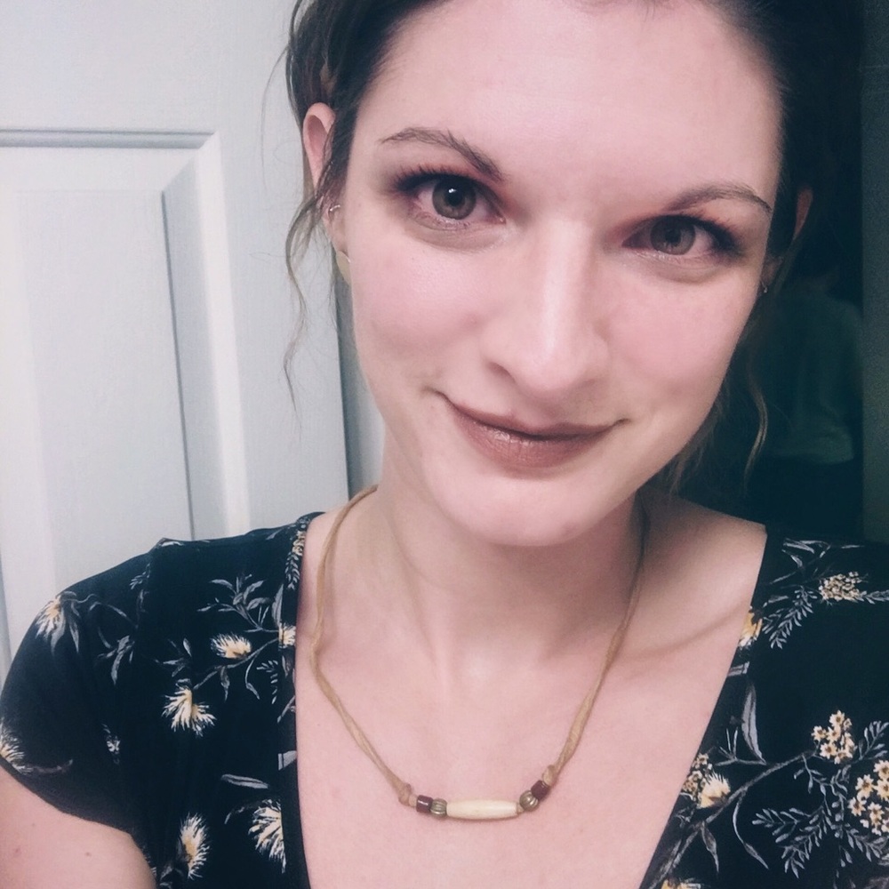 Meet your Posher, Caitie